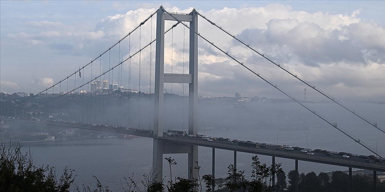 Son dakika... İstanbul Boğazı'nda gemi trafiği çift yönlü durduruldu