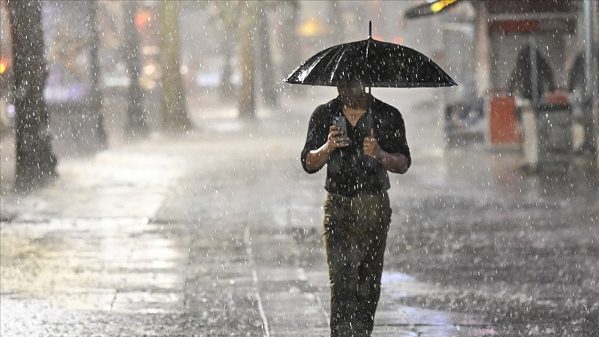 Yaz yerini kışa bırakıyor! Meteorolojiden 5 ile uyarı: Akşam saatlerine kadar devam edecek