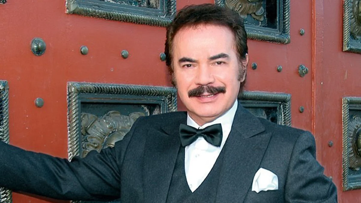 Fiyatı dudak uçuklattı! Orhan Gencebay yalısını satışa çıkardı