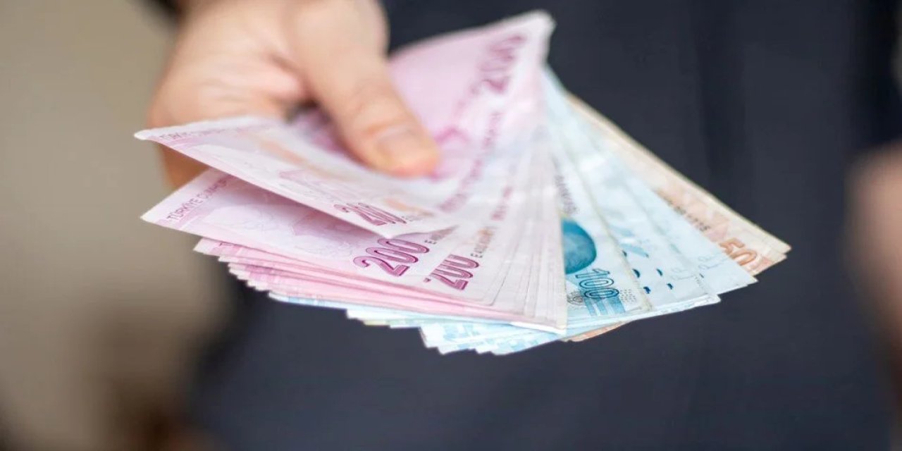 Kamu işçilerine müjde! İki taksit şeklinde olacak! İkramiye ödeme tarihleri belli oldu: Resmi Gazete'de yayımlandı