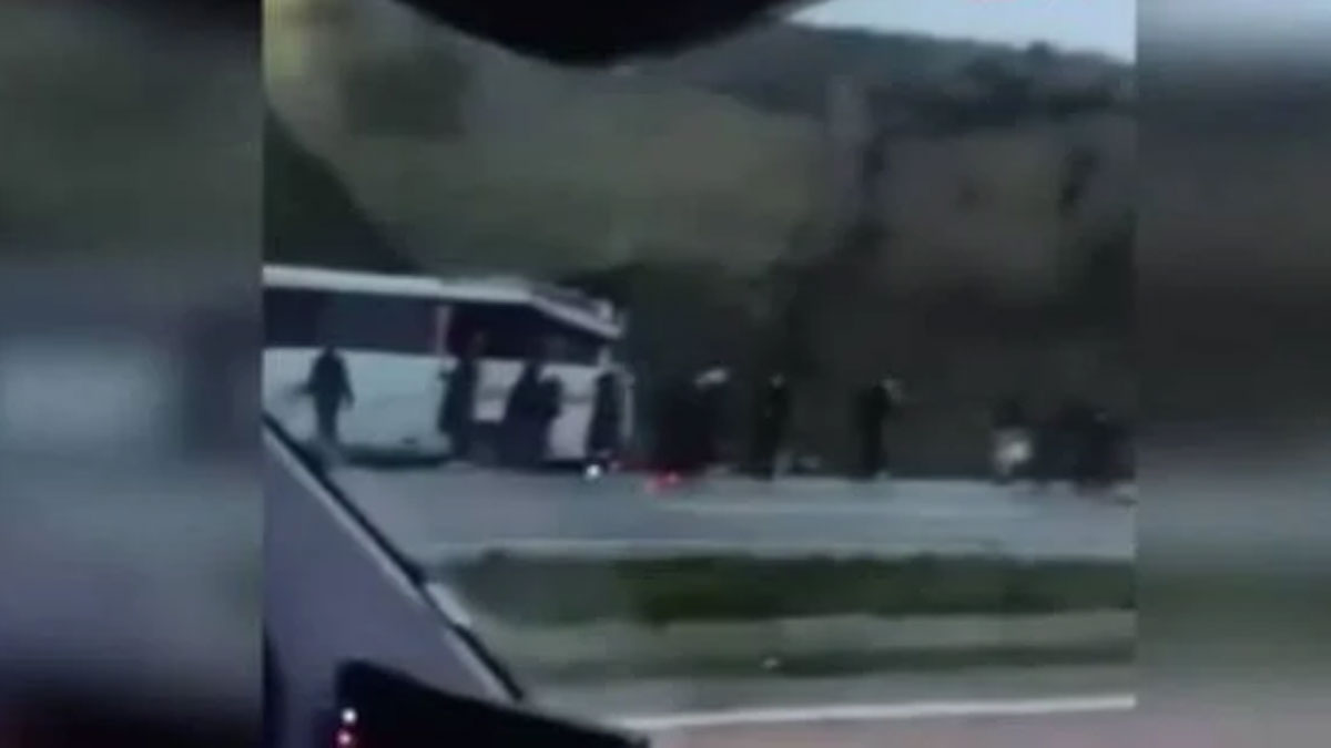 Balıkesir'de işçi servisi kaza yaptı: 25 yaralı