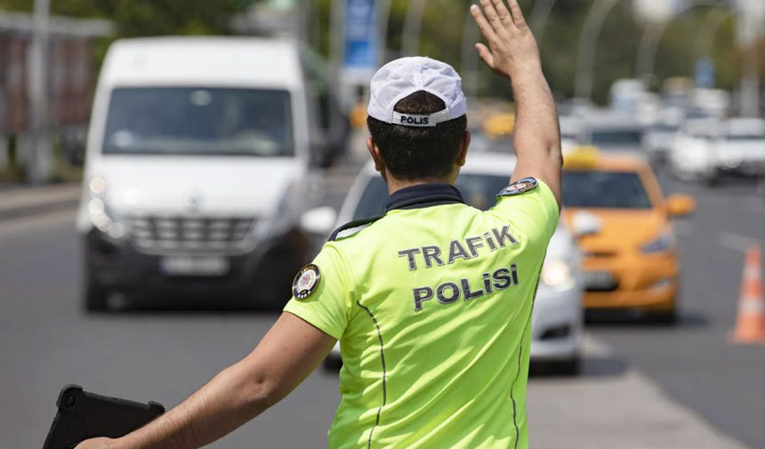 İstanbul'da bugün bazı yollar trafiğe kapatılacak