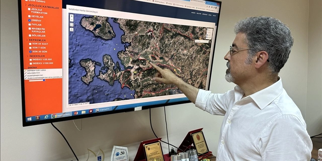 Prof. Dr. Sözbilir'den kritik uyarı: Deprem fırtınası yaşanabilir