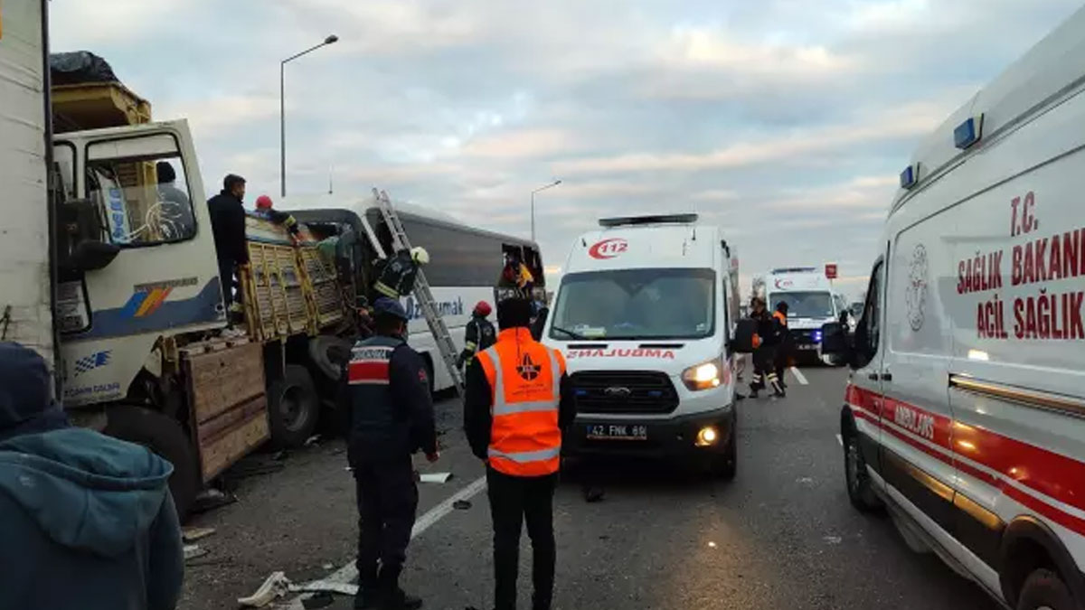 Konya'da zincirleme kaza: 2 ölü, 18 yaralı