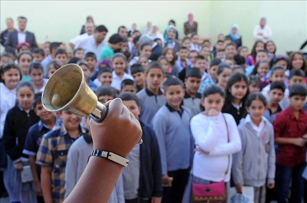 20 milyon öğrenci için ikinci dönem başlıyor: İlk ders zili çaldı