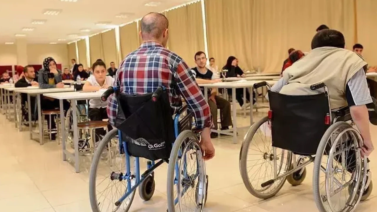 Bin 381 engelli öğretmen atanacak