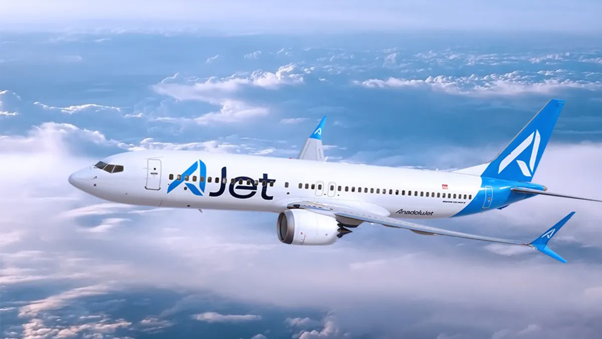AJet bazı uçuşlarını iptal etti