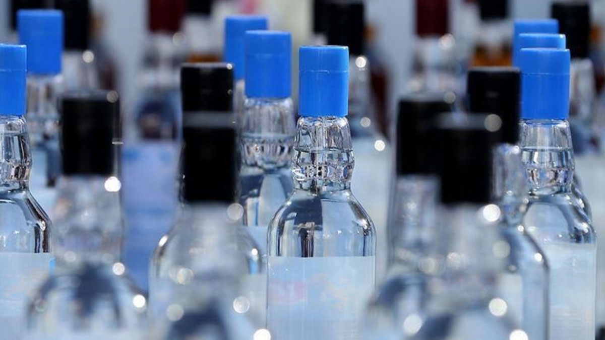 Sahte içki soruşturmasında 34 kişi tutuklandı