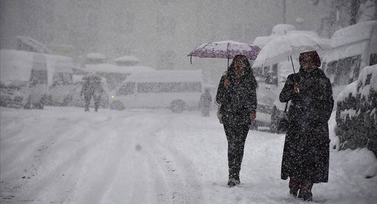 Meteoroloji uyardı: İstanbul’a kar geliyor, 6 ilde sarı kodlu alarm!