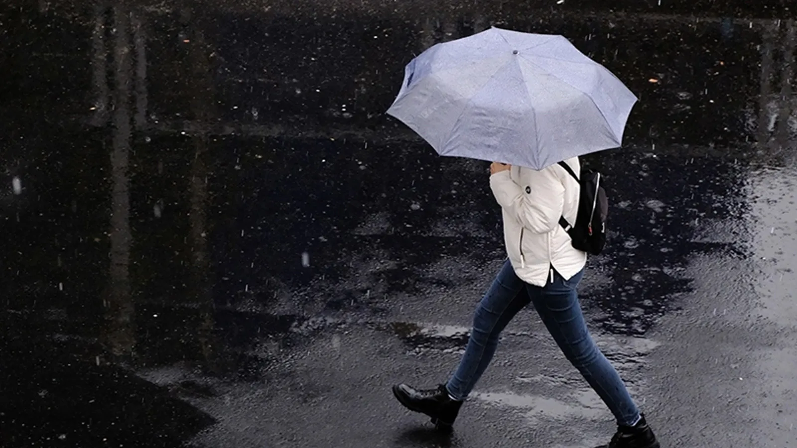 Meteoroloji uyardı: Sıcaklıklar yükseliyor, sağanak yağış bekleniyor