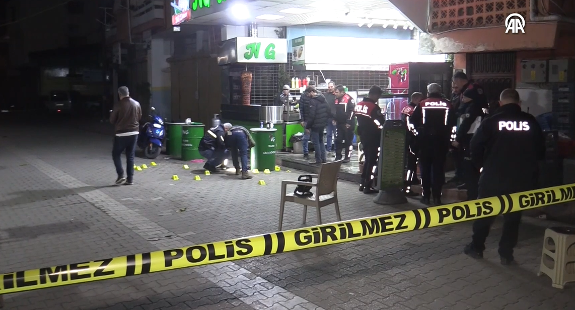 Dönerciye silahlı saldırı: 1 ölü