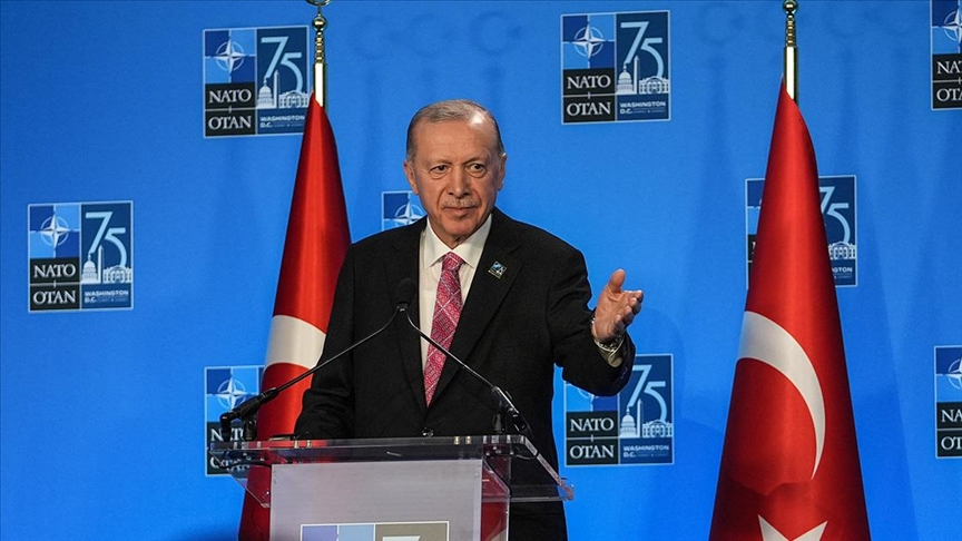 NATO zirvesi sonrası Erdoğan'dan açıklama: 'İnisiyatif almaya hazırız'