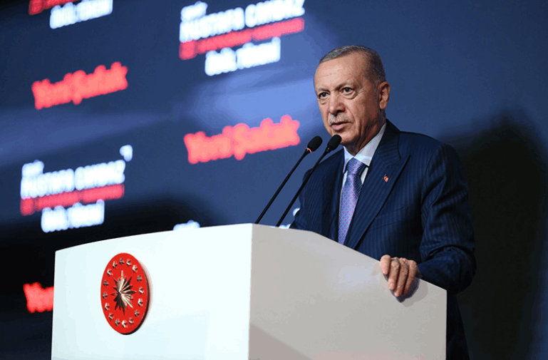 Erdoğan'dan '15 Temmuz' mesajı: ''Rabbimiz hainlerin hesaplarını başlarına geçirdi''