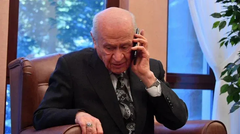 Bahçeli'den bir sürpriz telefon daha! Selahattin Demirtaş'ı aramıştı