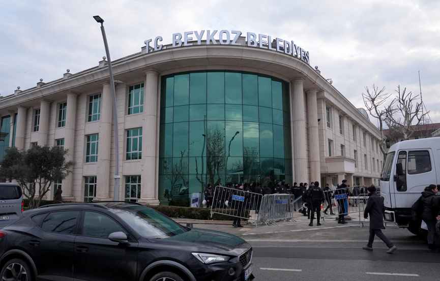 Beykoz Belediyesi'ne ihale soruşturmasında WhatsApp mesajları ortaya çıktı