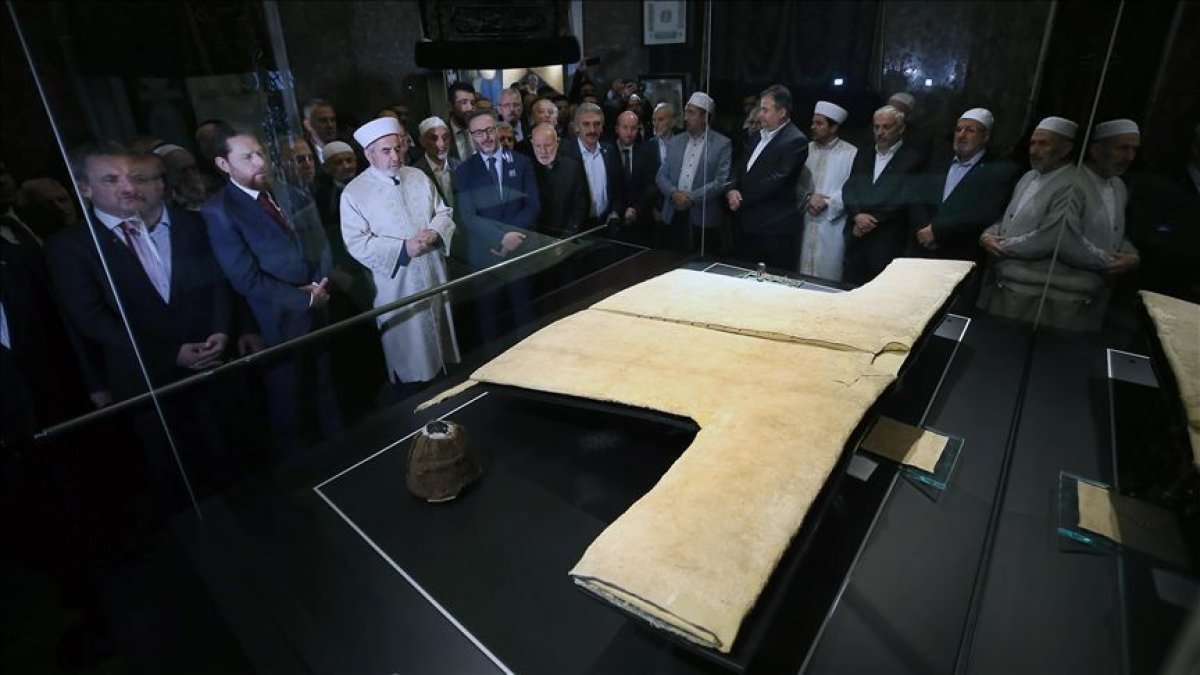 Hırka-i Şerif açılıyor: Tarih belli oldu