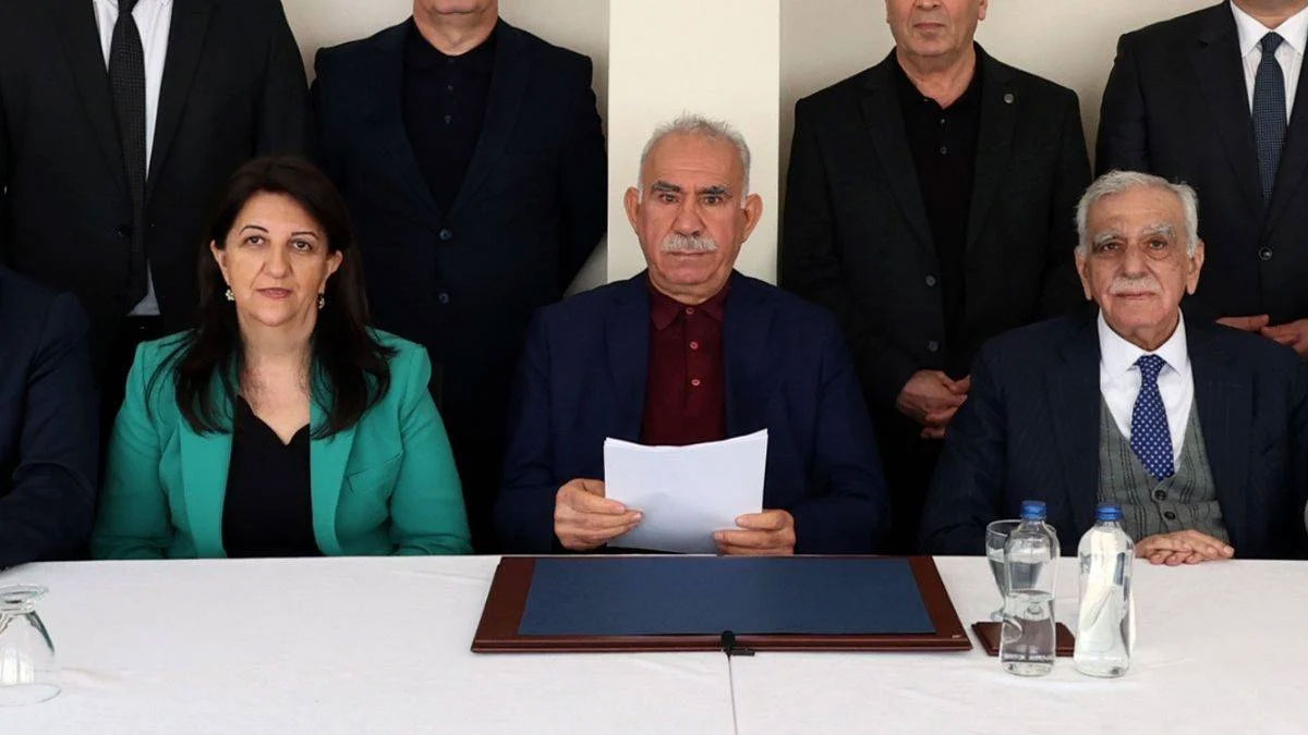 Öcalan'dan DEM Partili vekillere mesaj: Barışı sahiplenin ve anlatın
