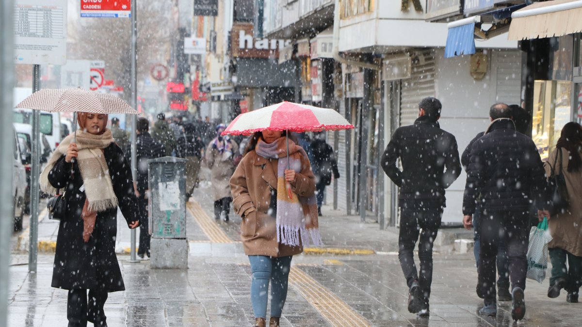 Bu illerde yaşayanlar dikkat! Sağanak ve kar yağışı geliyor