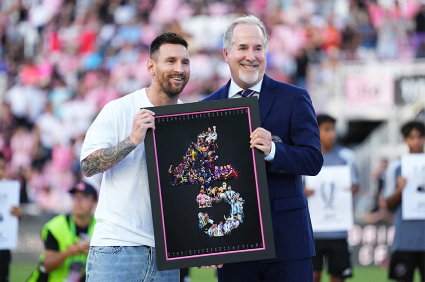 Lionel Messi'ye 45'inci kupaya özel tören düzenlendi