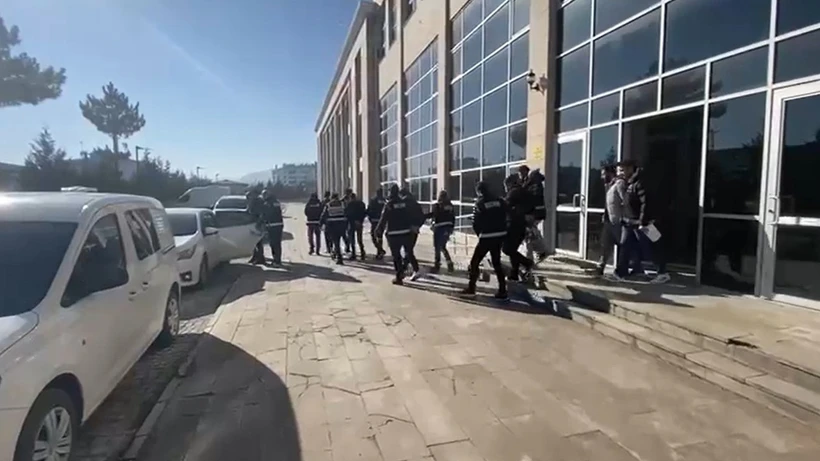 3 ilde suç örgütüne operasyon