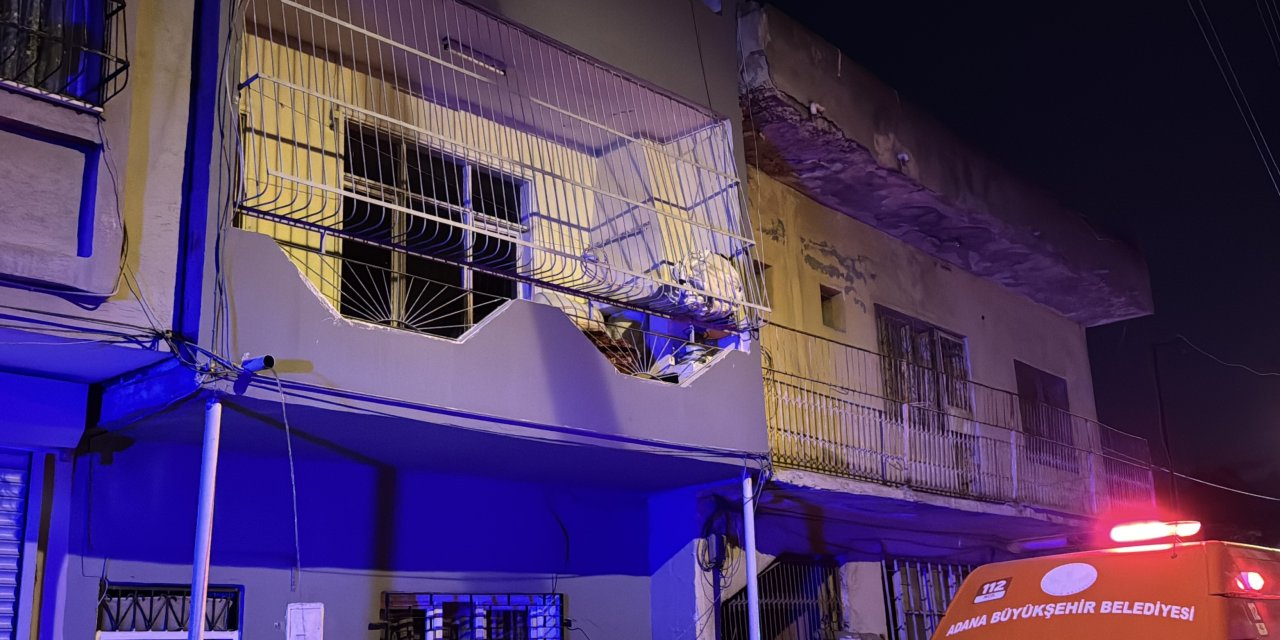 Adana'da korkunç yangın! 2 çocuk yan yana yaşamını yitirdi