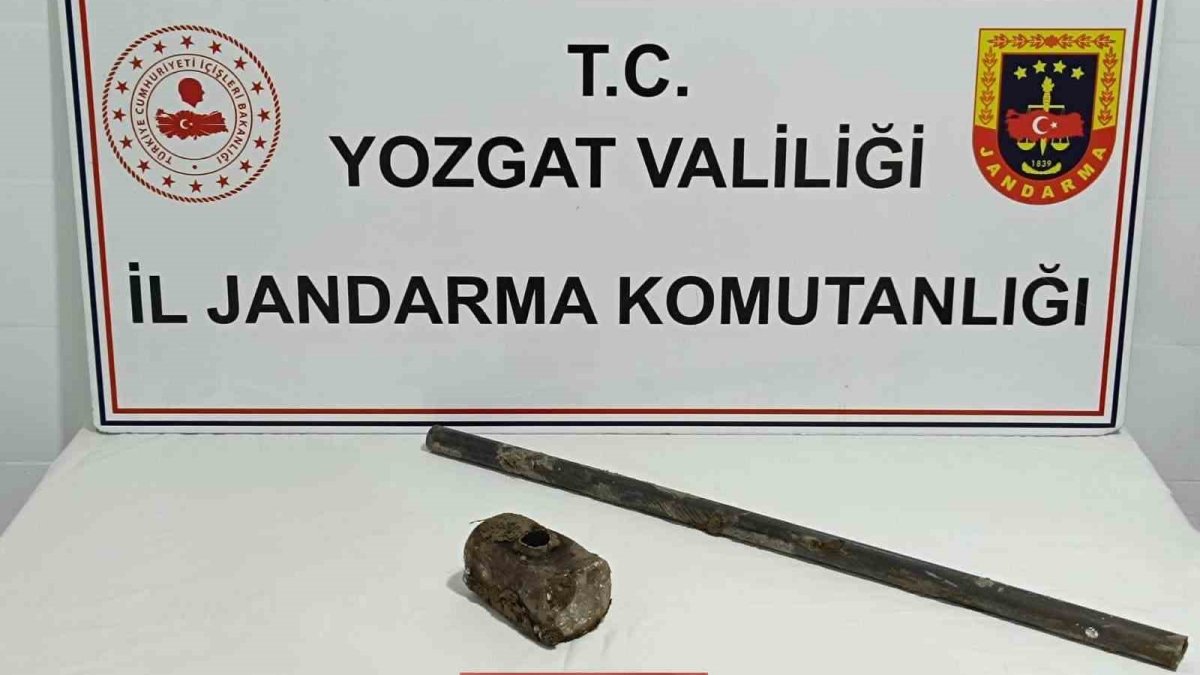 Tiktok’tan canlı yayın açtılar: Kıskıvrak yakalandılar