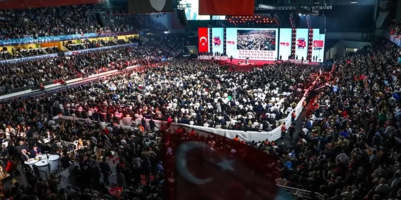 CHP'de Olağanüstü Kurultayı günü! Özgür Özel: "Ekrem İmamoğlu'nun avukatıyım"