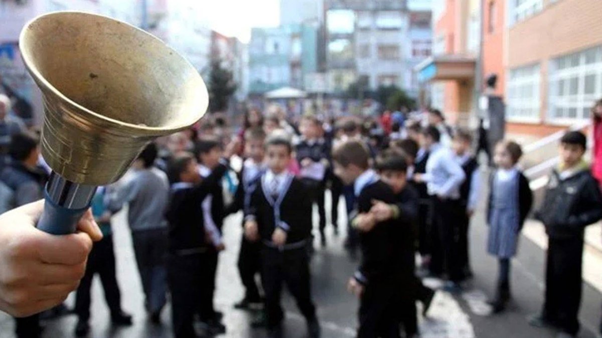 Yaz tatili öne alınıyor: MEB’den Kurban Bayramı öncesi sürpriz karar