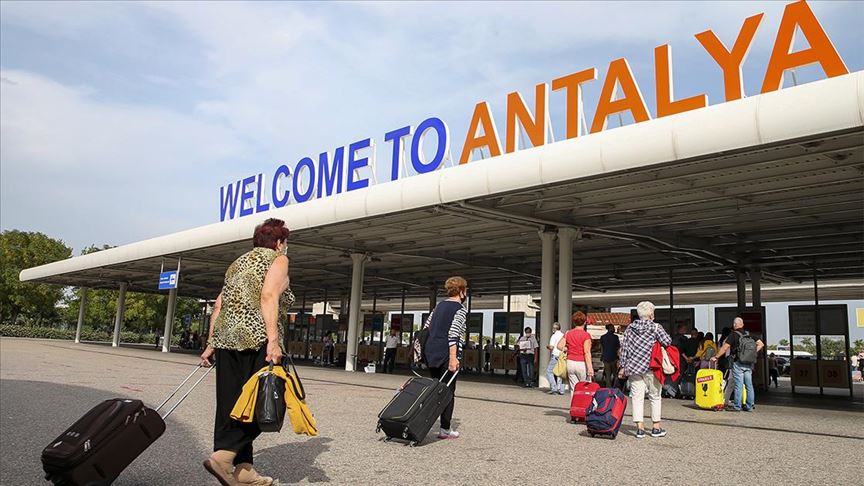 Antalya Havalimanı'ndan yılın rekoru!