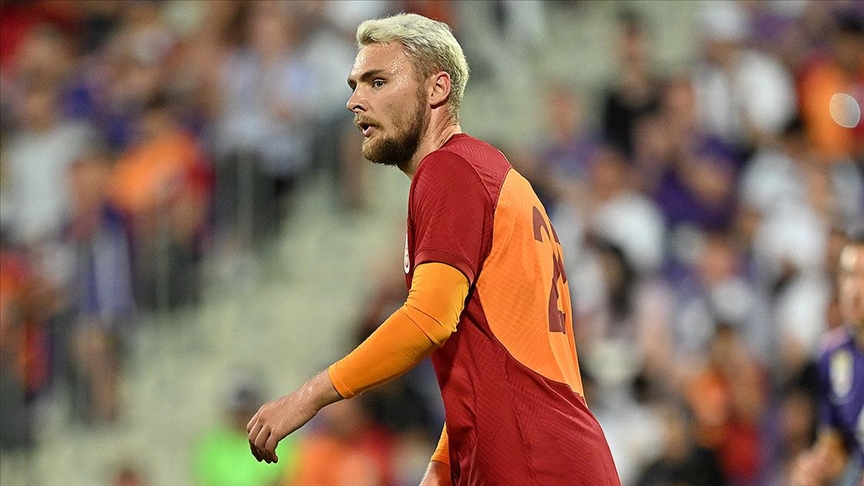 Victor Nelsson’a yol göründü: Roma defteri kapanıyor