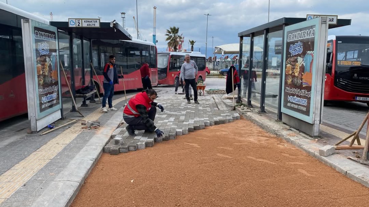 Bandırma Belediyesi'nde çalışmalar devam ediyor