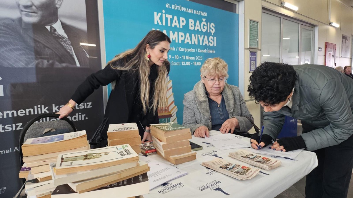 İzmir’de kitap kurtları için kitap bağışı kampanyası