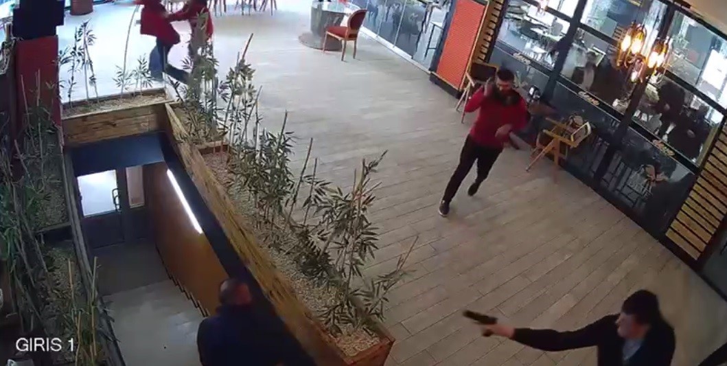 Uzman Çavuş dehşet saçtı! Kafeteryada kurşun yağdırdı