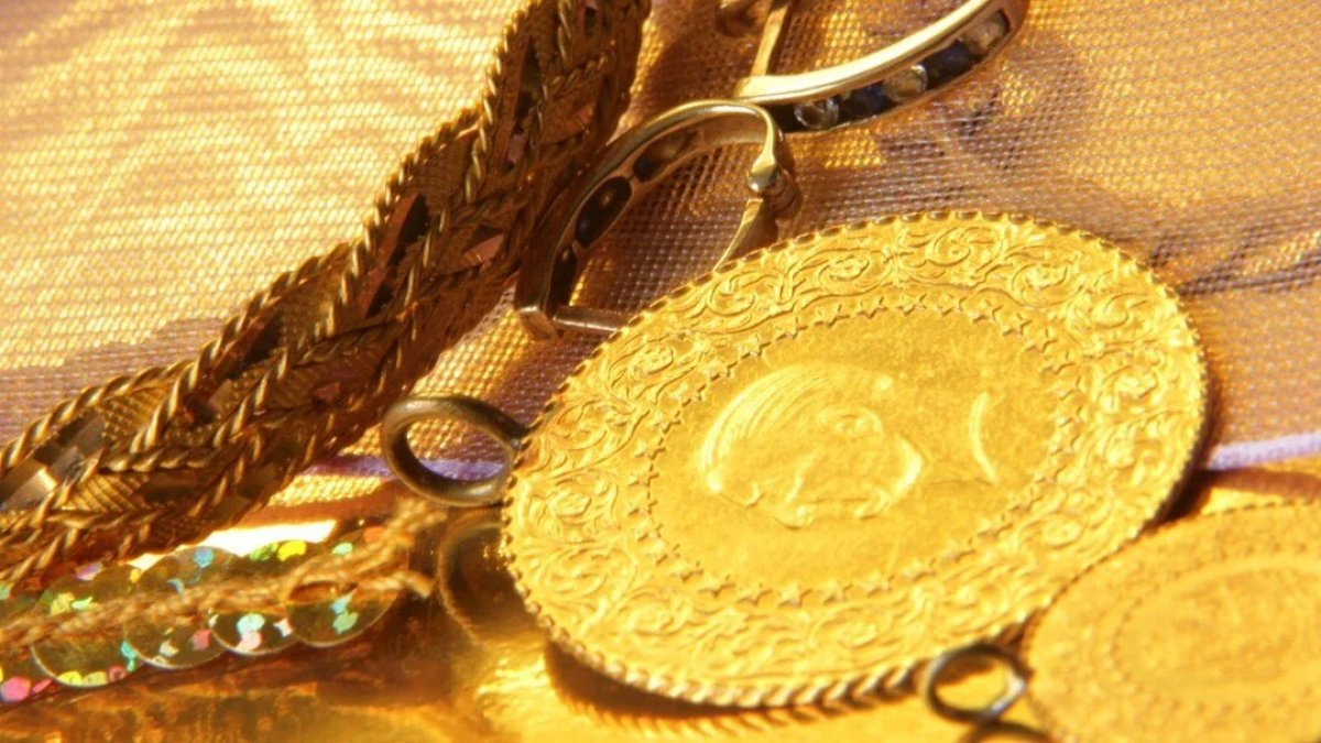 Gram altın tarihi rekor kırdı: 4 bin TL'ye yaklaştı