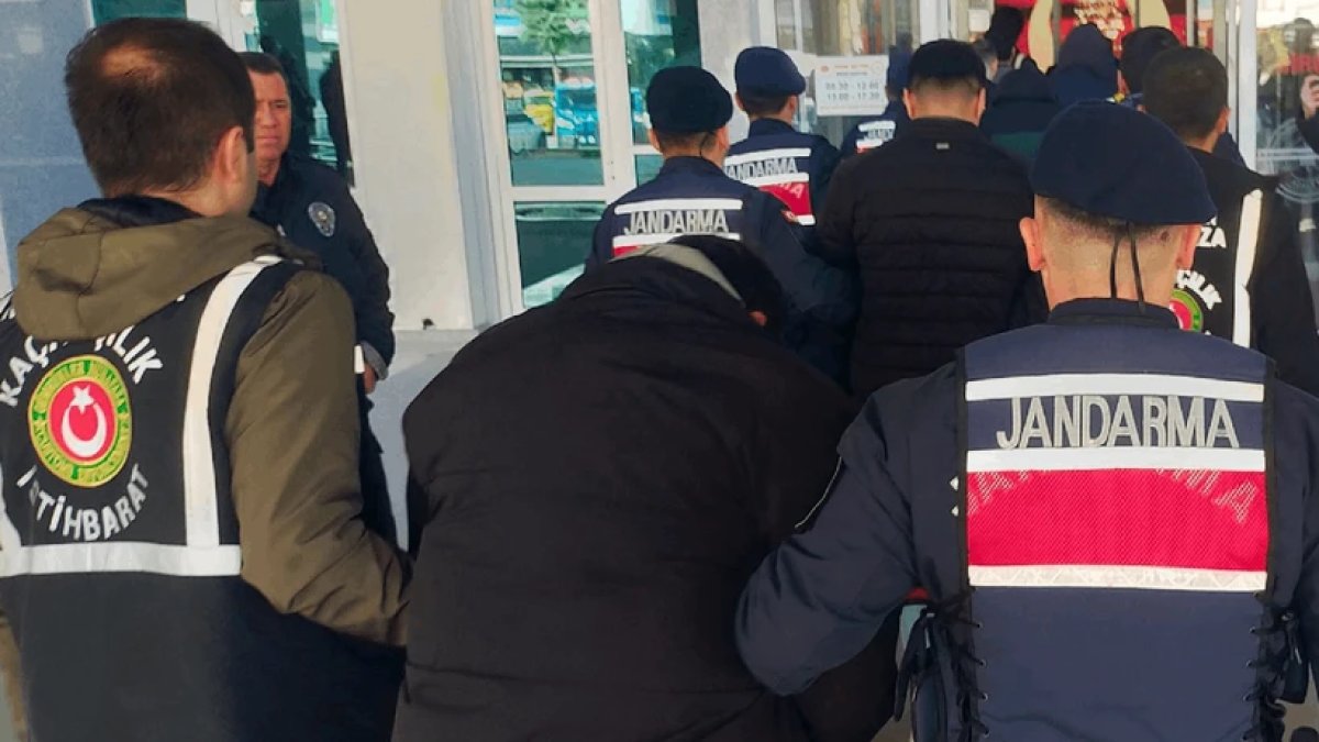 Kapıkule Gümrük Kapısı'ndaki rüşvet skandalı: 23 tutuklama