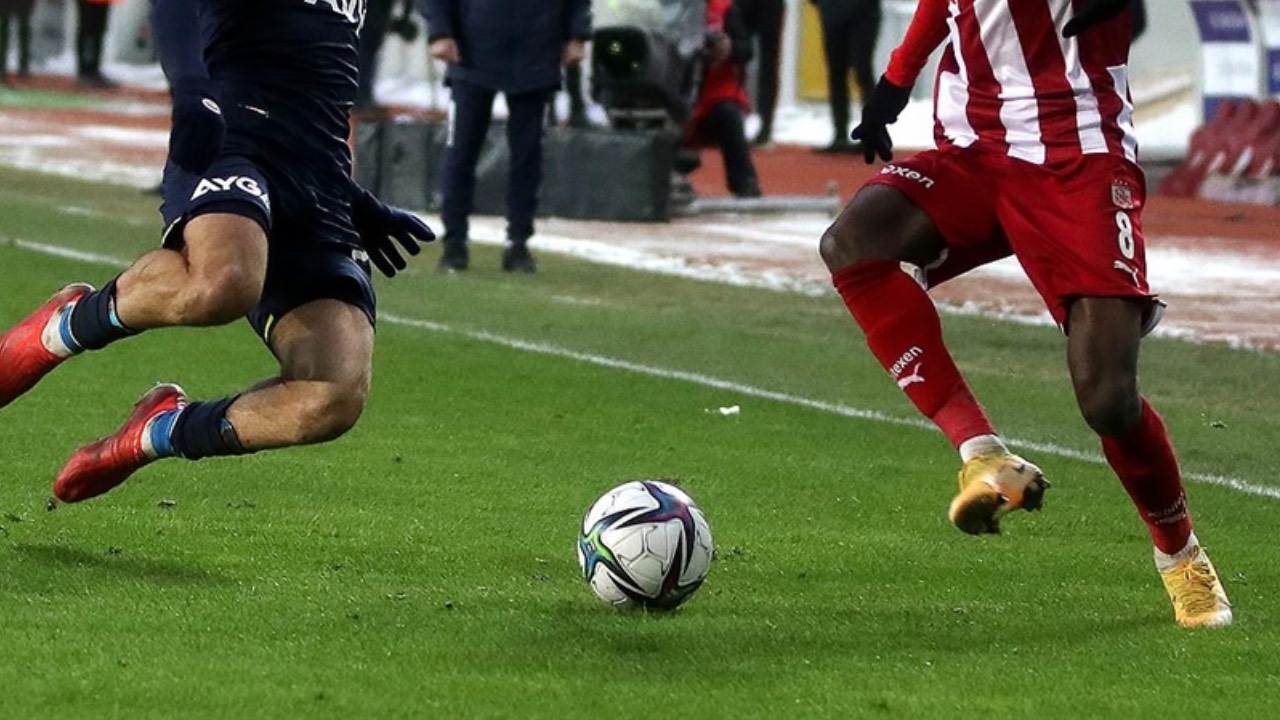 Fenerbahçe maçı öncesi Sivasspor'da 3 eksik!