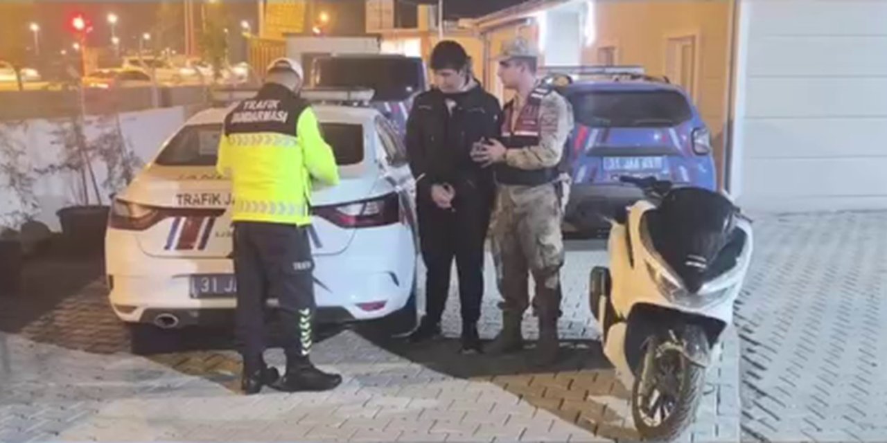 Tiktok videosu uğruna trafik kurallarını hiçe saydı