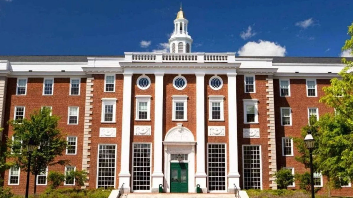 Harvard Üniversitesi’nin fonları donduruldu