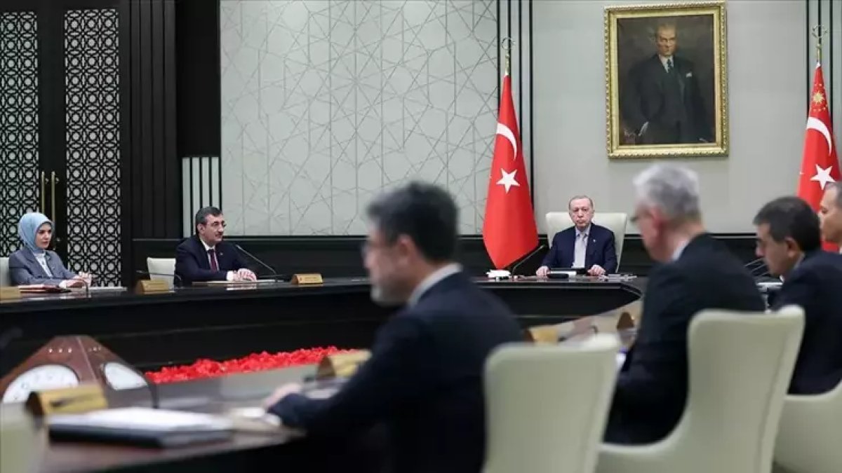 Kabine toplantısı başladı