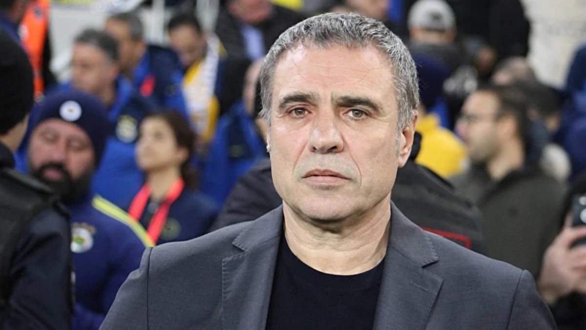 Ersun Yanal'ın çifte acısı: Bir hafta arayla anne ve babasını kaybetti