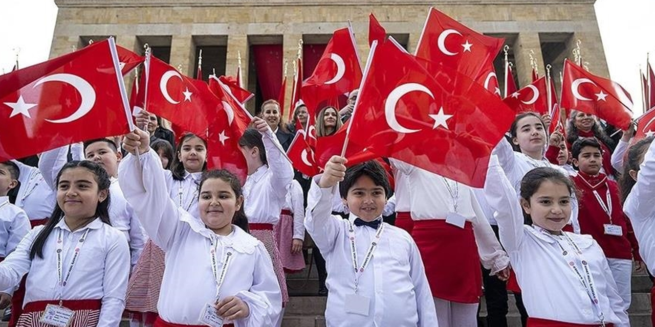 MEB'den 23 Nisan genelgesi: Etkinliklerde ‘milli ve manevi değerler’ ön planda olacak