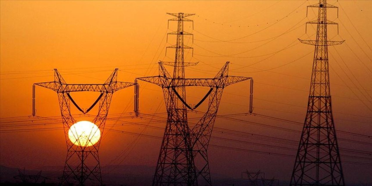 Çin'in elektrik üretim kapasitesi yılın ilk çeyreğinde yükseldi