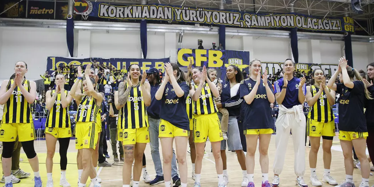 Fenerbahçe şampiyonluğunu ilan etti! Üst üste 7'nci kez...