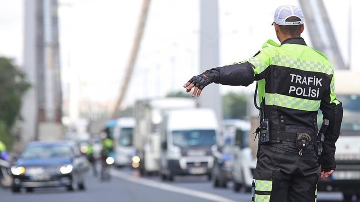 Trafikte ihlal yapan yandı: Artık tek ceza yetmeyecek!