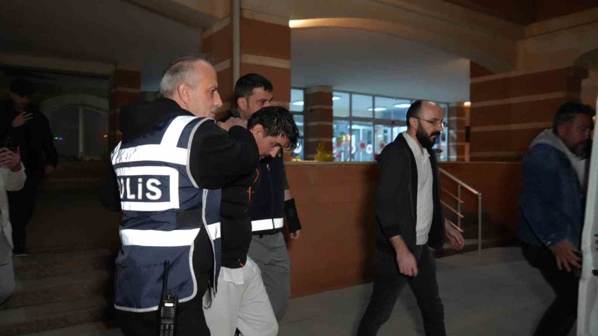 Kastamonu'da kan donduran olay: Hamile eşinin cesediyle 10 gün yaşadı