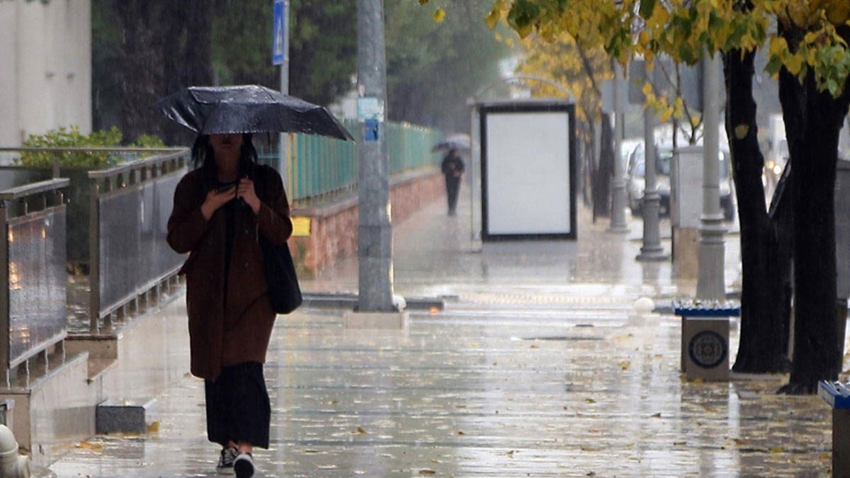 Meteoroloji'den çok sayıda il için kritik uyarı: Sağanak yağış ve rüzgar geliyor!
