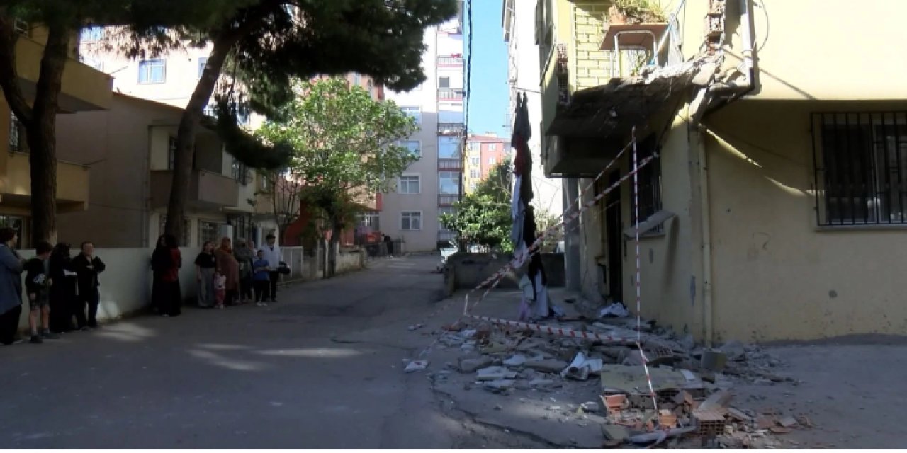 40 yıllık 5 katlı binanın balkonu çöktü: Herkes deprem oluyor sandı