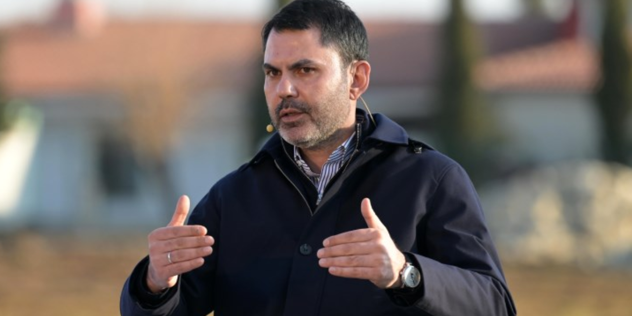 Murat Kurum'dan 6.2'lik depremden sonra açıklama: 3 bin hasar tespit ekibi sahada olacak