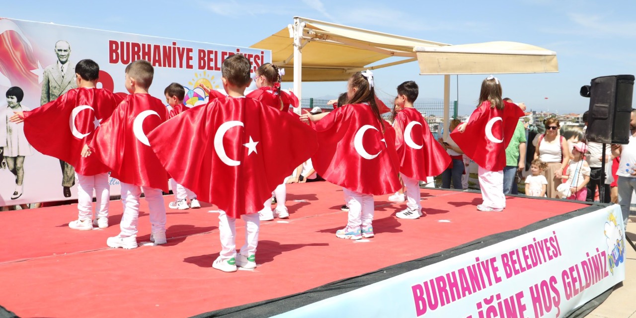 Burhaniye'de çocuk bayramı