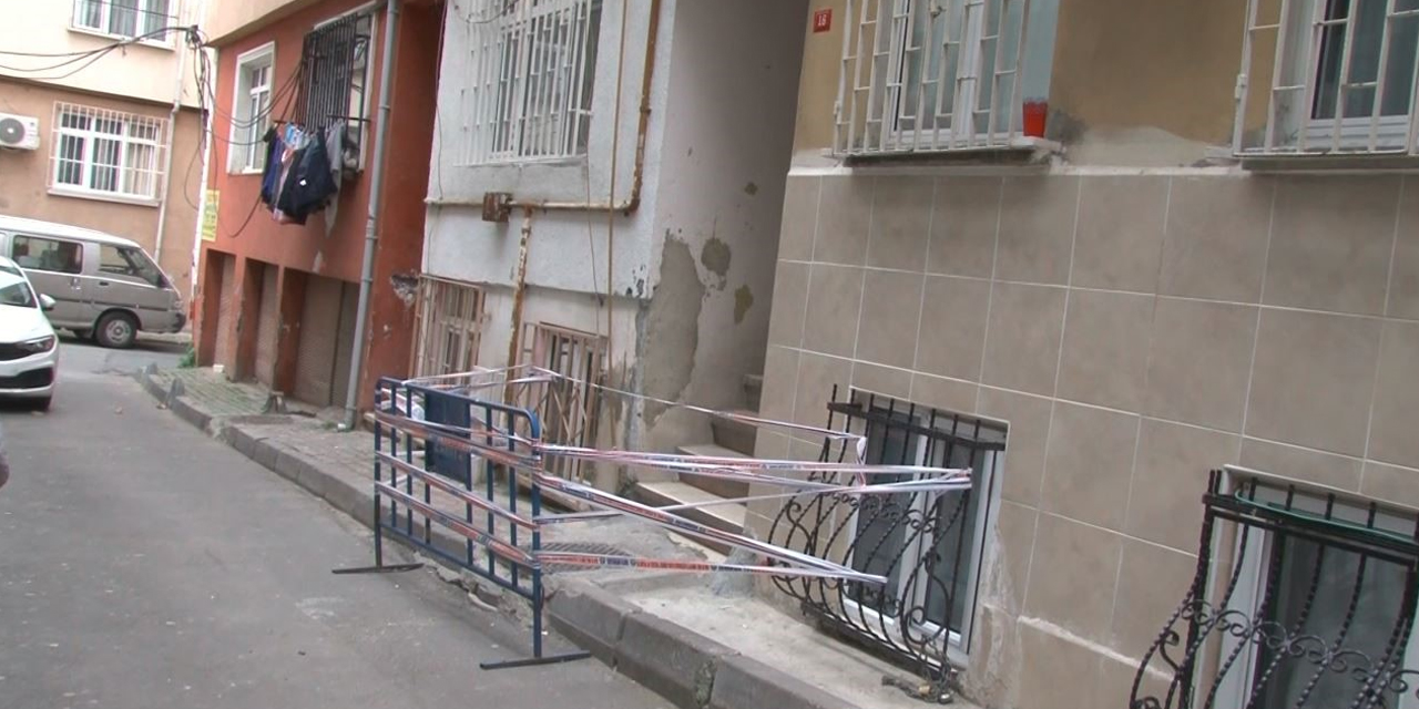 İstanbul'da deprem sonrası 7 binada hasar: 3 bina mühürlenerek boşaltıldı